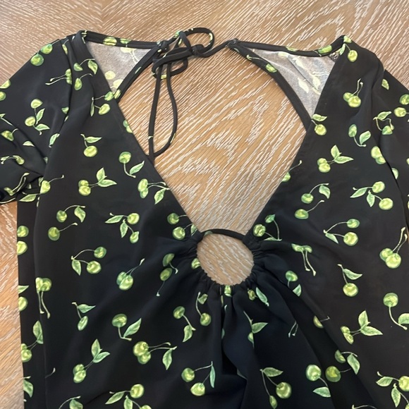 Urban Outfitters Dress - Picture 4 of 5